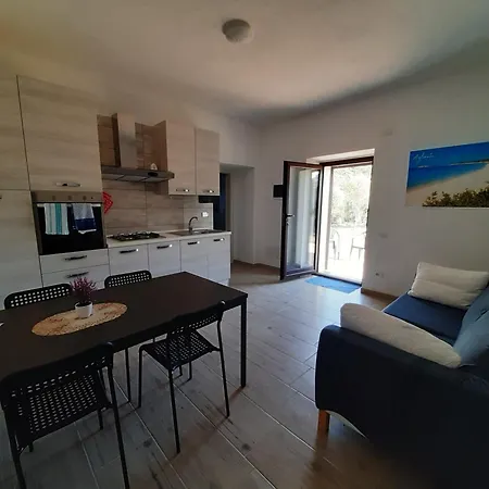 I Tre Vitigni Moscato Trinità dʼAgultu